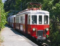 i primi treni della circumvesuviana
